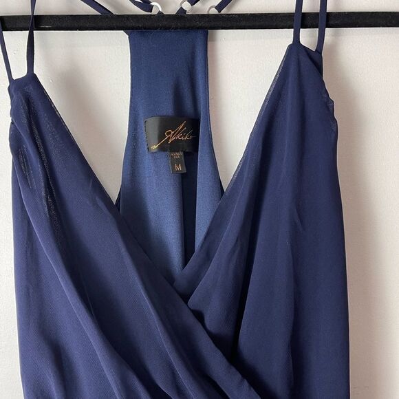 Akiko blue pleated detail dress - Picture 3 of 8